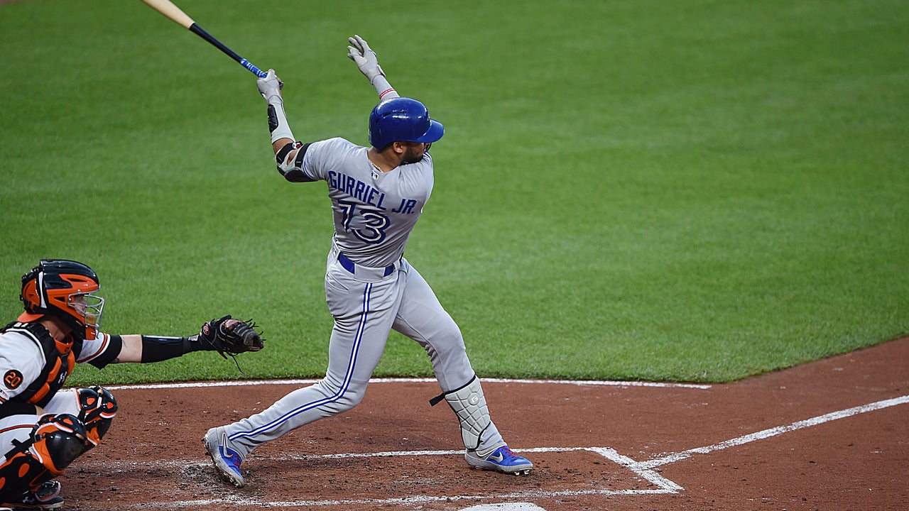 Blue Jays belt 3 HRs, get 17 hits in 12-3 rout of Orioles
